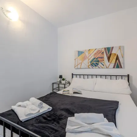 Ferienhaus Sea View House 6 *